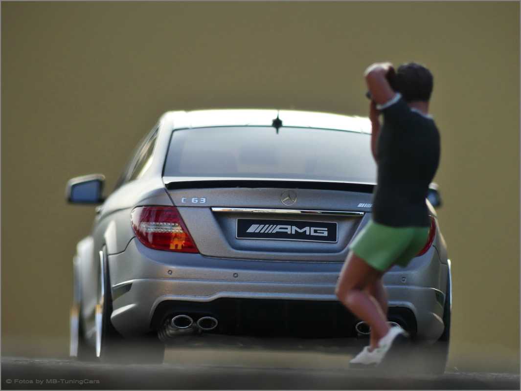 1:18 Mercedes C63 AMG V8 Edition 507 Bj. 2013 Grey = OVP + RAR !!